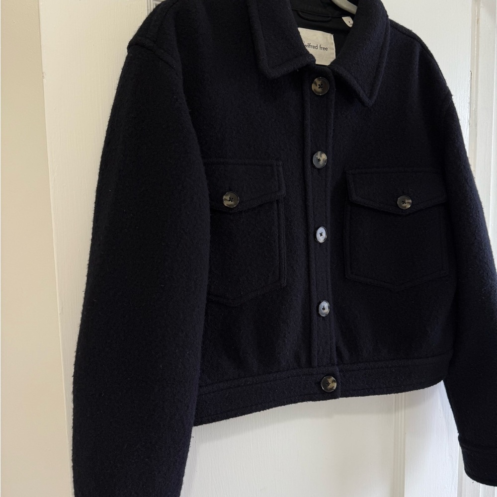 Aritzia Black 100% Merino Wool Jacket - Picture 2 of 9